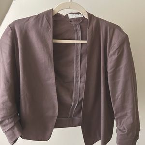 Aritiza Power Waist Blazer. Limited addition color.